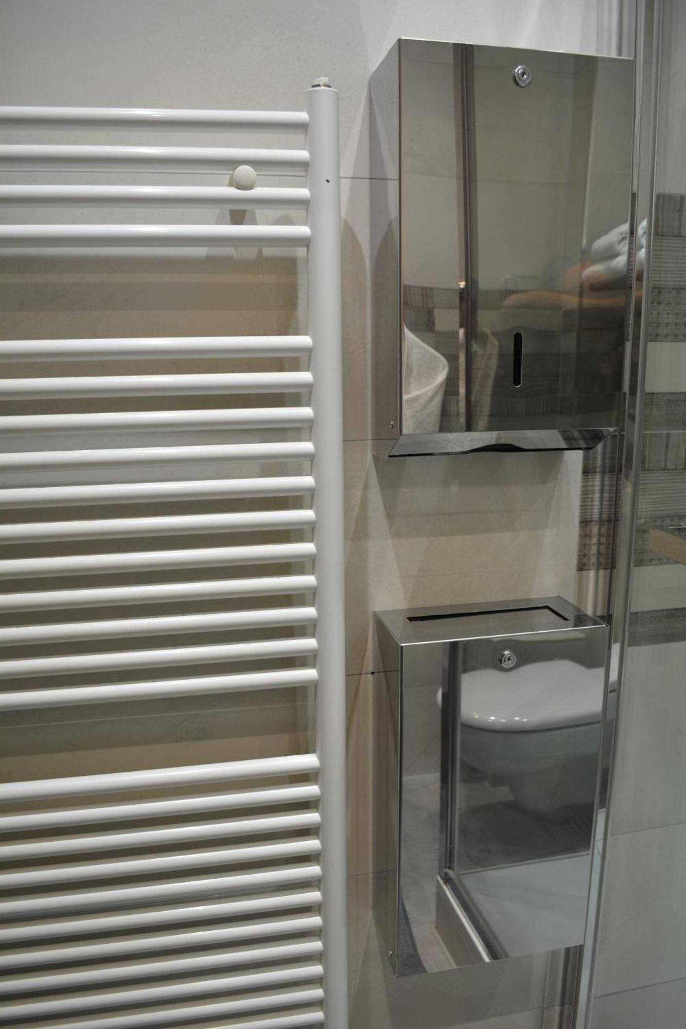 Appartement-Terrasse Parking Prive Meuble De Tourisme 4 Etoiles Бельфор Экстерьер фото