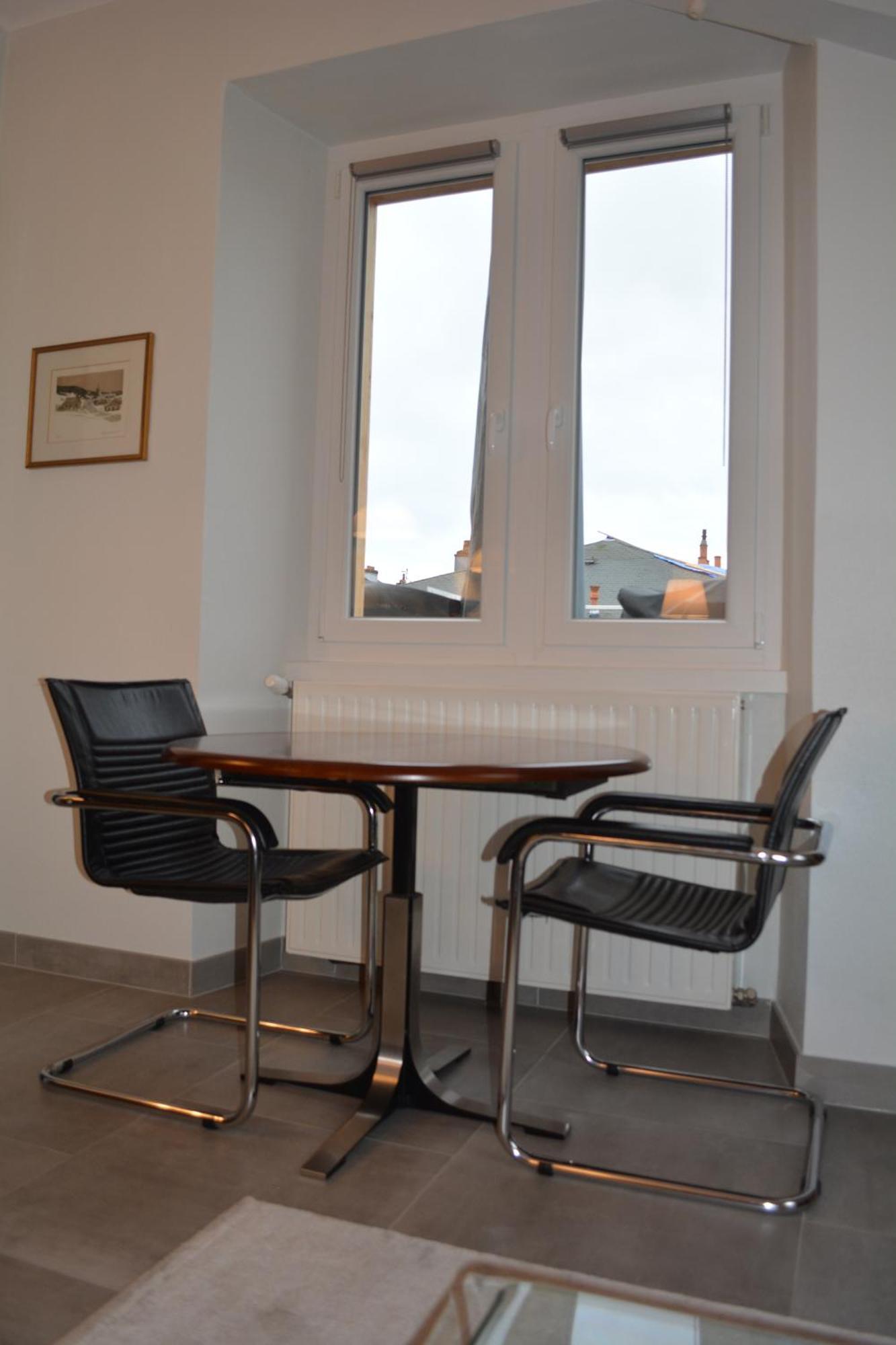 Appartement-Terrasse Parking Prive Meuble De Tourisme 4 Etoiles Бельфор Экстерьер фото