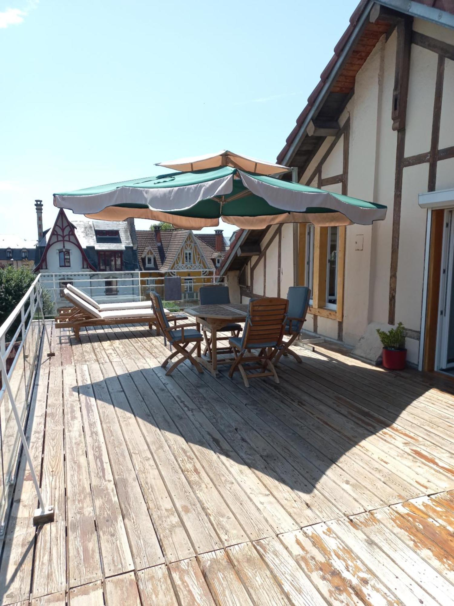 Appartement-Terrasse Parking Prive Meuble De Tourisme 4 Etoiles Бельфор Экстерьер фото